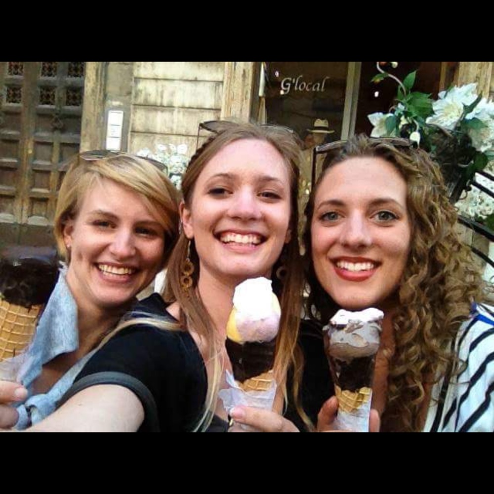 Meet your Posher, Amelia